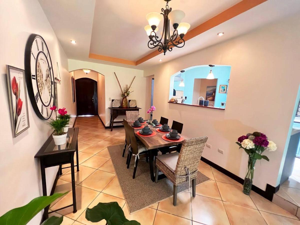 Beautiful Home W/ Backyard, Ac - Close To Airport Brasil Eksteriør bilde